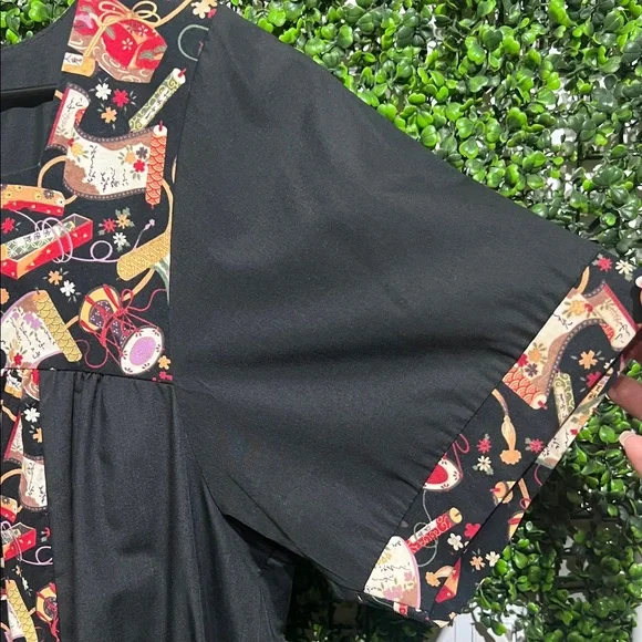 RM Hawaii Black and Multicolor Muumuu MIDI Dress size Small Made In Hawaii - Picture 4 of 8